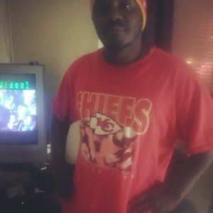 Meet your Posher, Larry